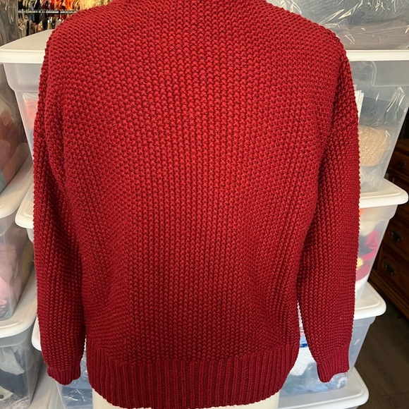 Vera Wang Sweater - Picture 4 of 6